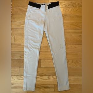 Chic by Jacob Cream Pants Size S